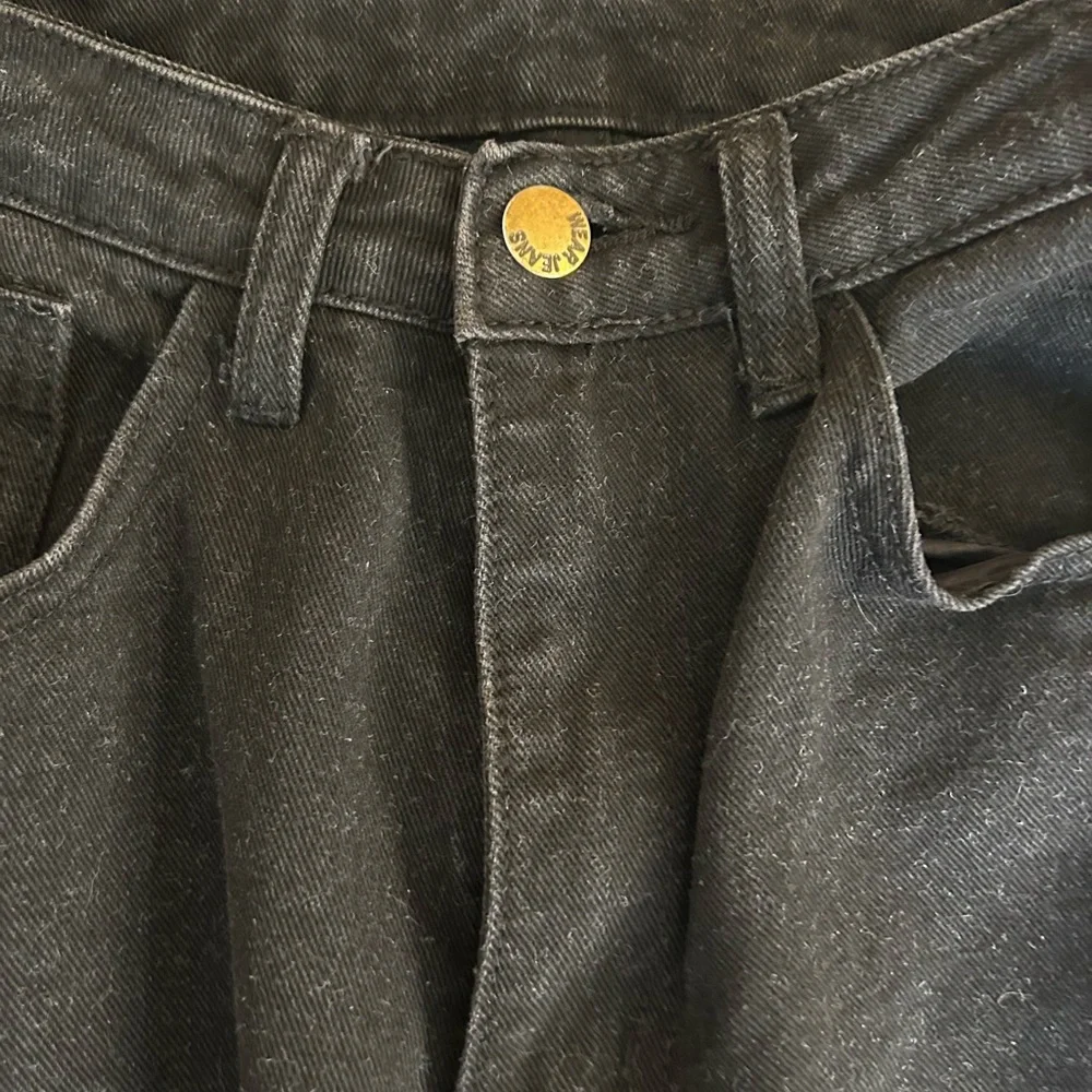 SHEIN black boyfriend distressed jeans - Picture 11 of 14